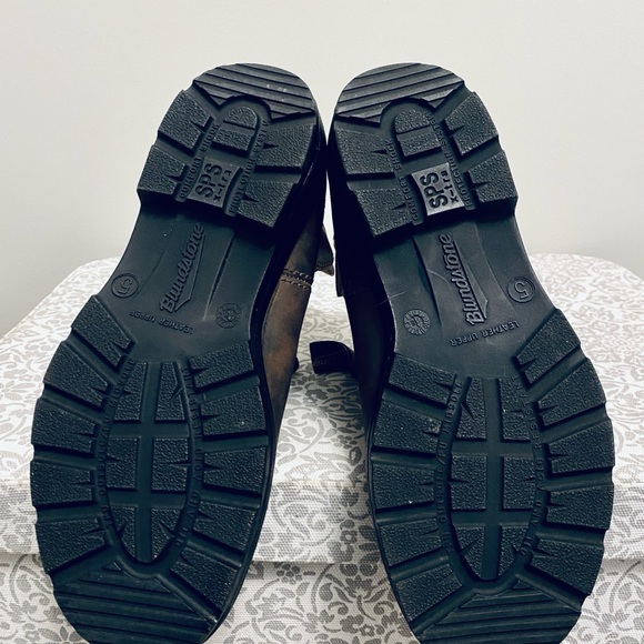 *NEW* Classic Blundstone Boots in Rustic Brown - Ladies size 5/8 - Picture 5 of 9